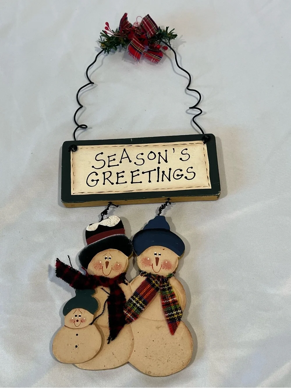 Vintage Seasons Greetings Snowman Wall Decor